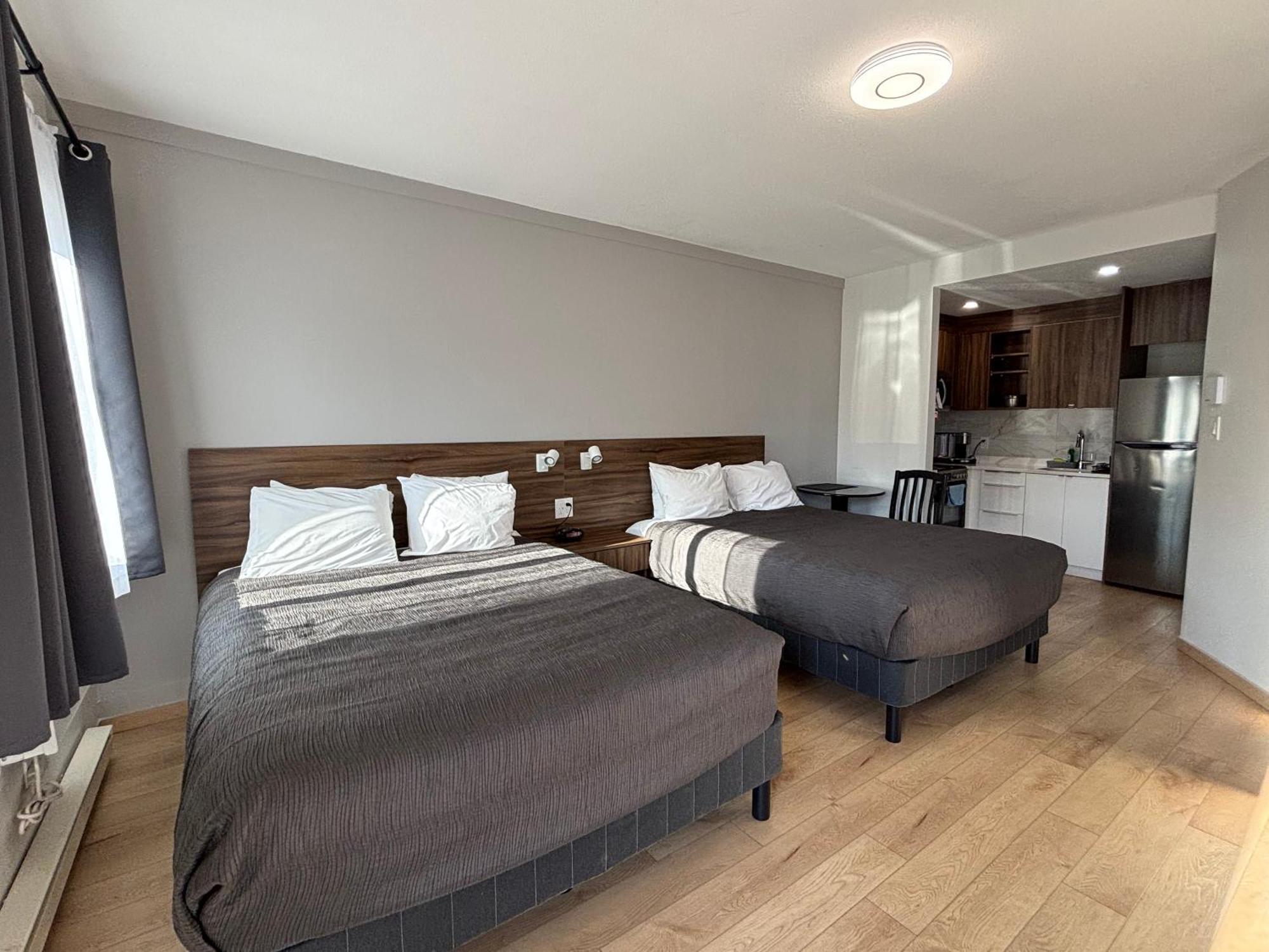 Western Traveller Motel 2*