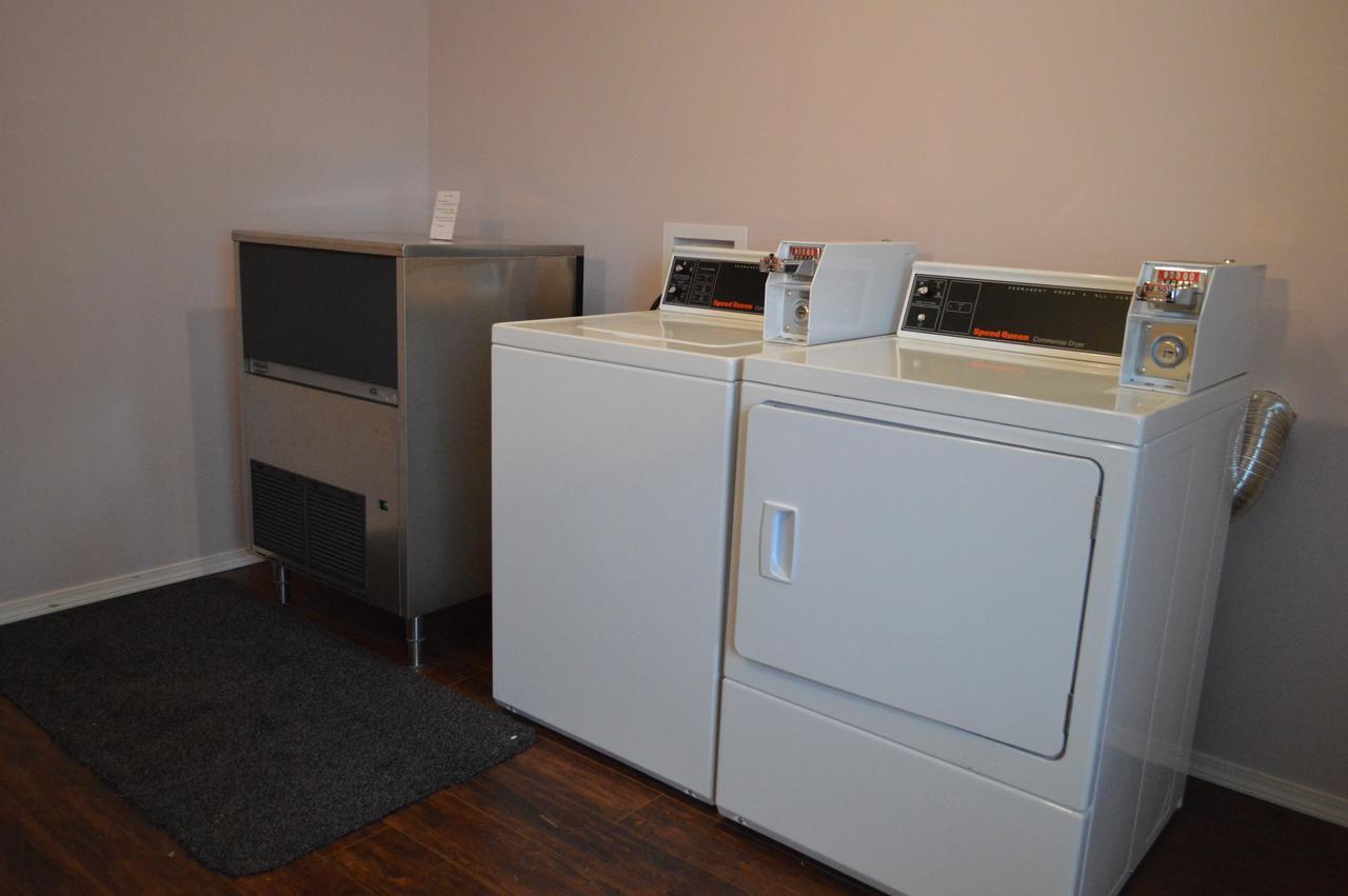 Western Traveller Motel 2*